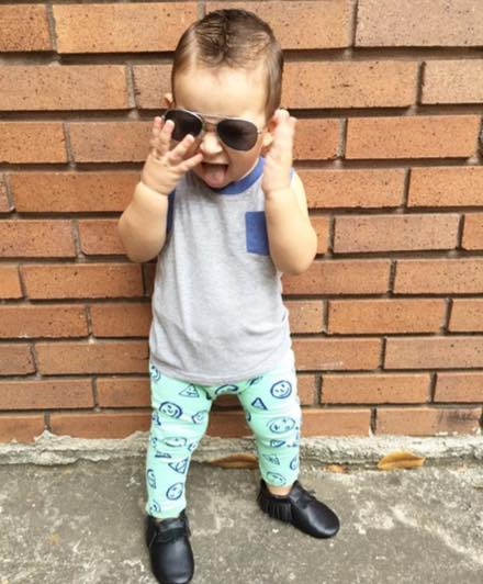 @liam.a.nunez Rocking his Zara Kids tank and leggings. 