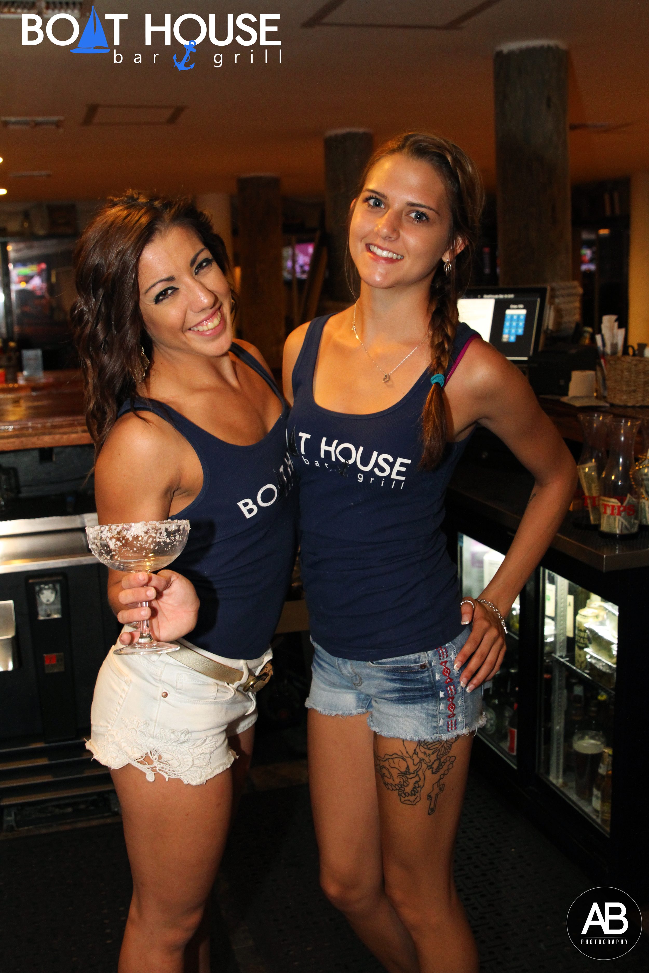 Boat House Bar & Grill barstaff16.jpg