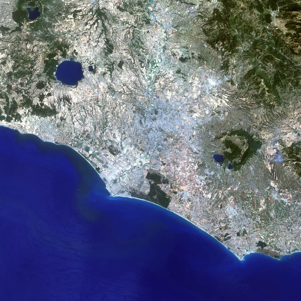 Topography of Latium. Find the Tiber River and find Lacus Albanus and Mons Ablanus south of Rome 