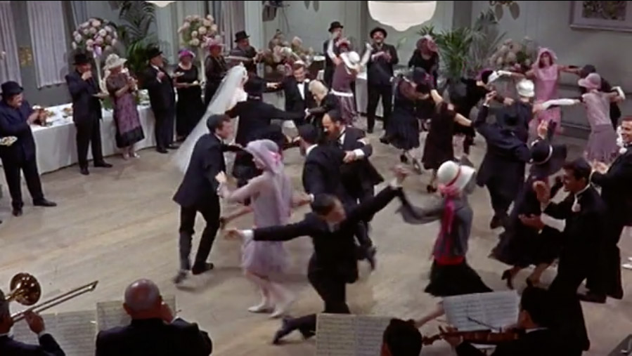 hava nagila screengrab 2.jpg