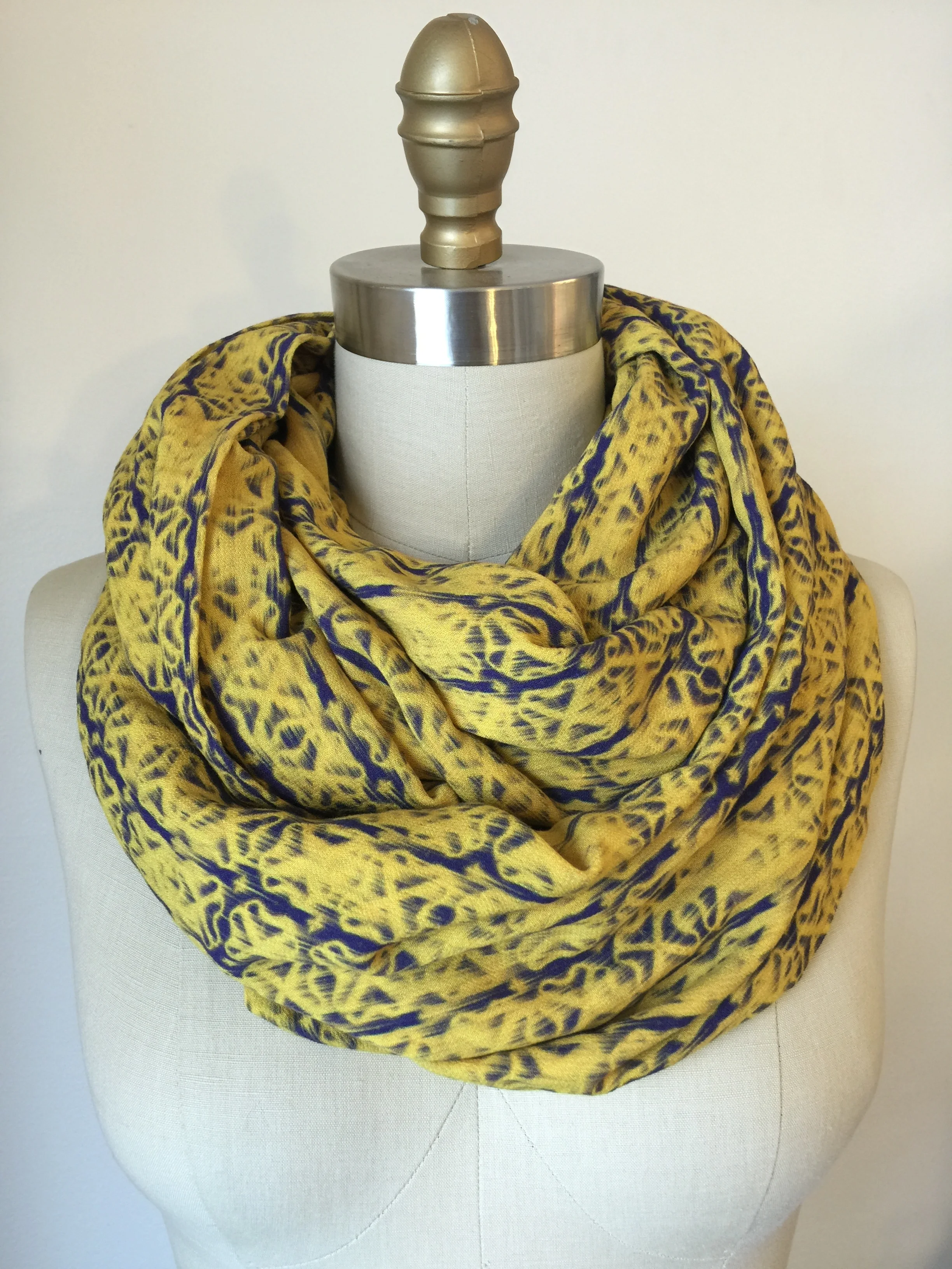 Mustard X Woven Rayon Crepe Circle Scarf