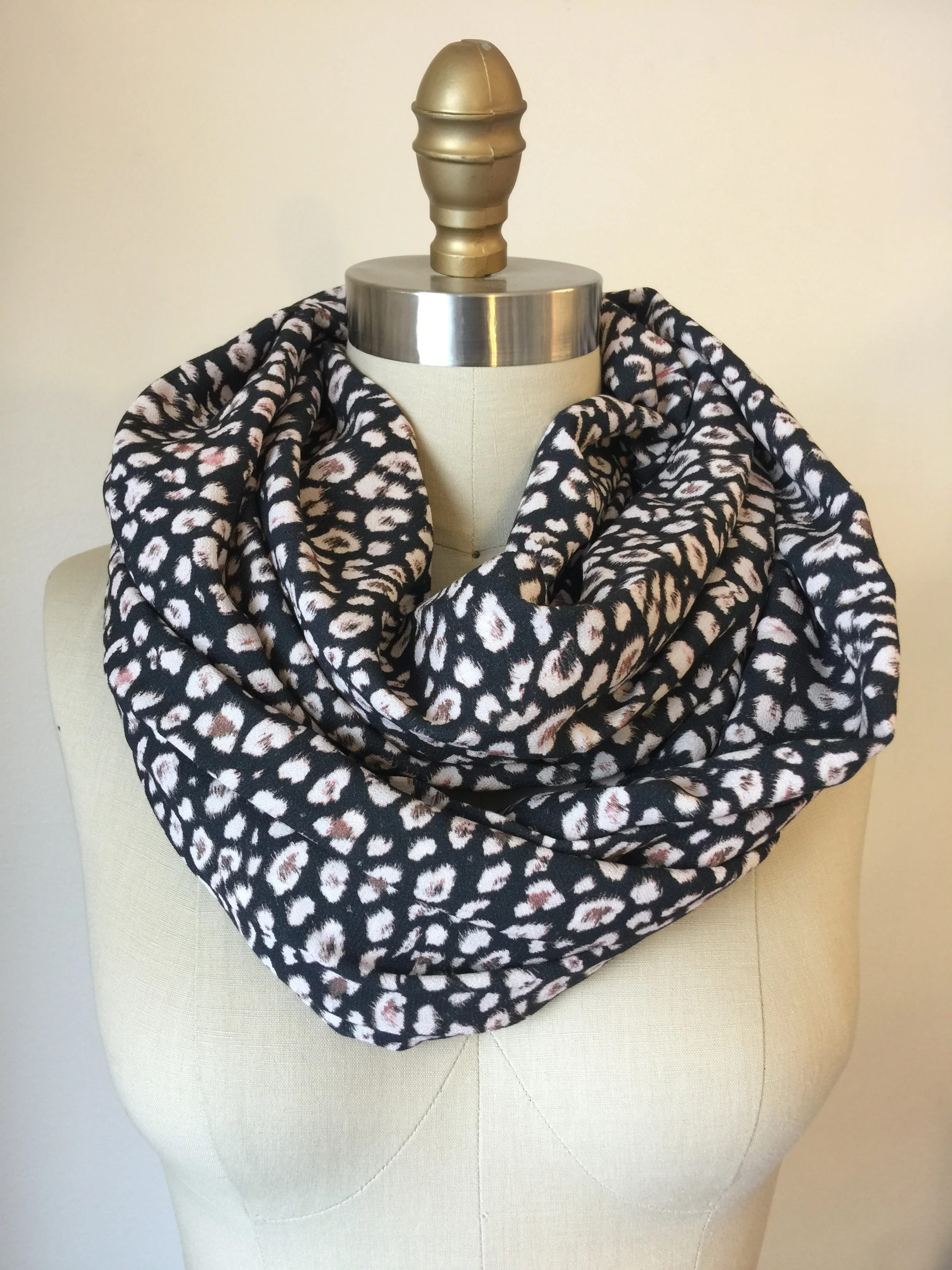 Leopard Woven Rayon Crepe Circle Scarf