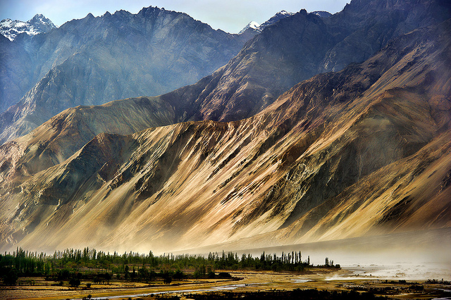 Photo by alex hanoko, CC BY-ND 2.0