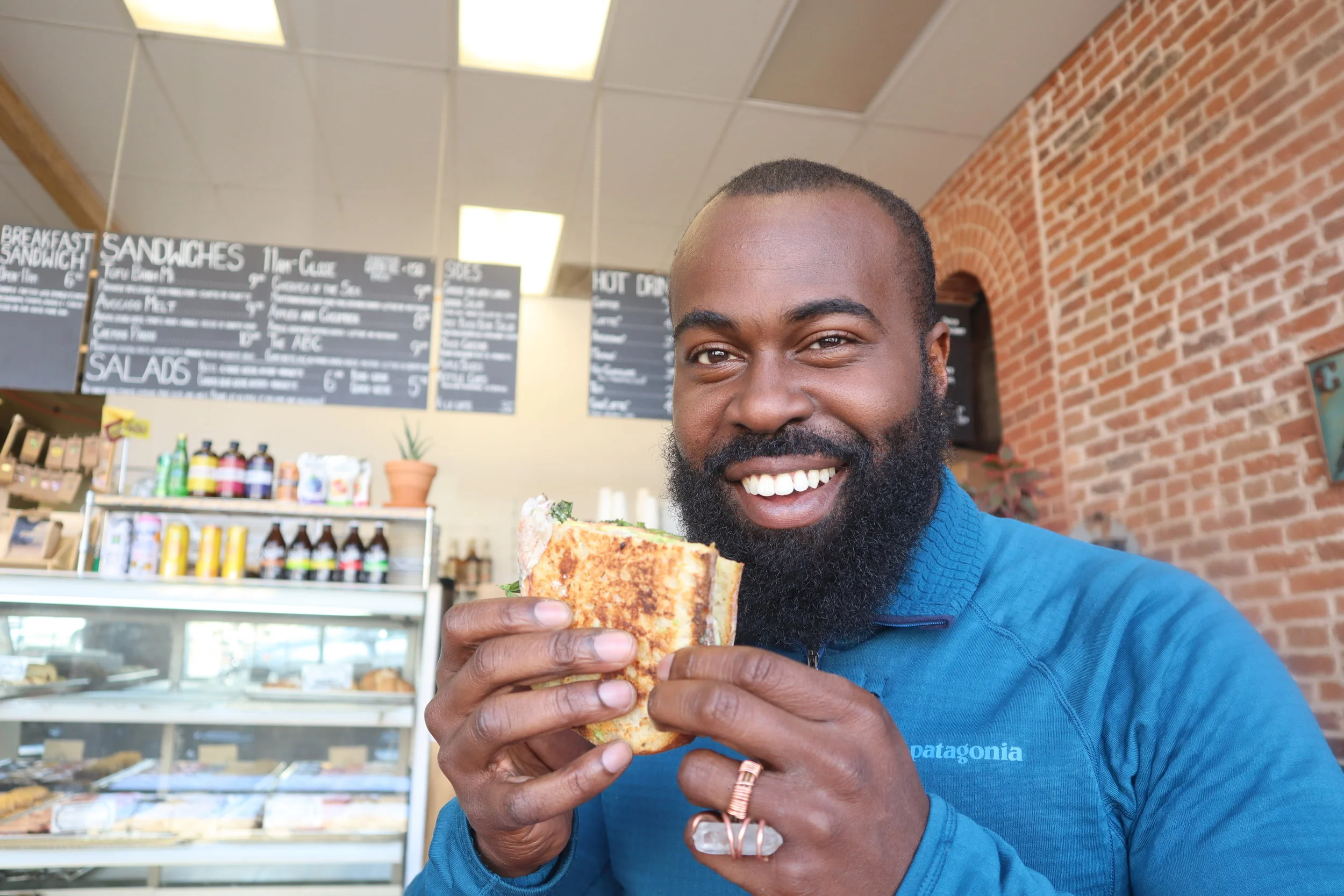 How To Survive Traveling Around The World As A Vegan