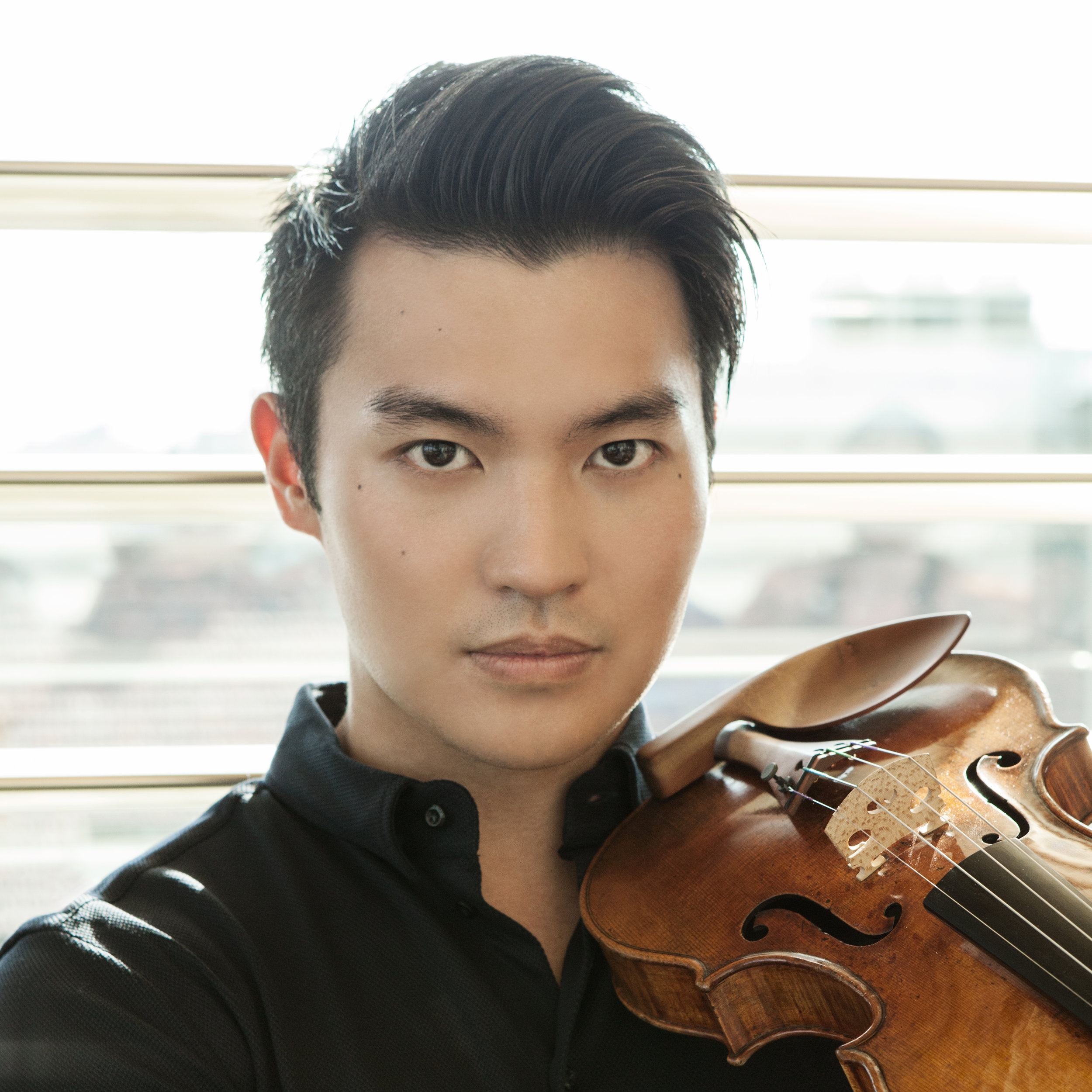 Congratulations to Ray Chen on signing a record deal with Decca Classics.