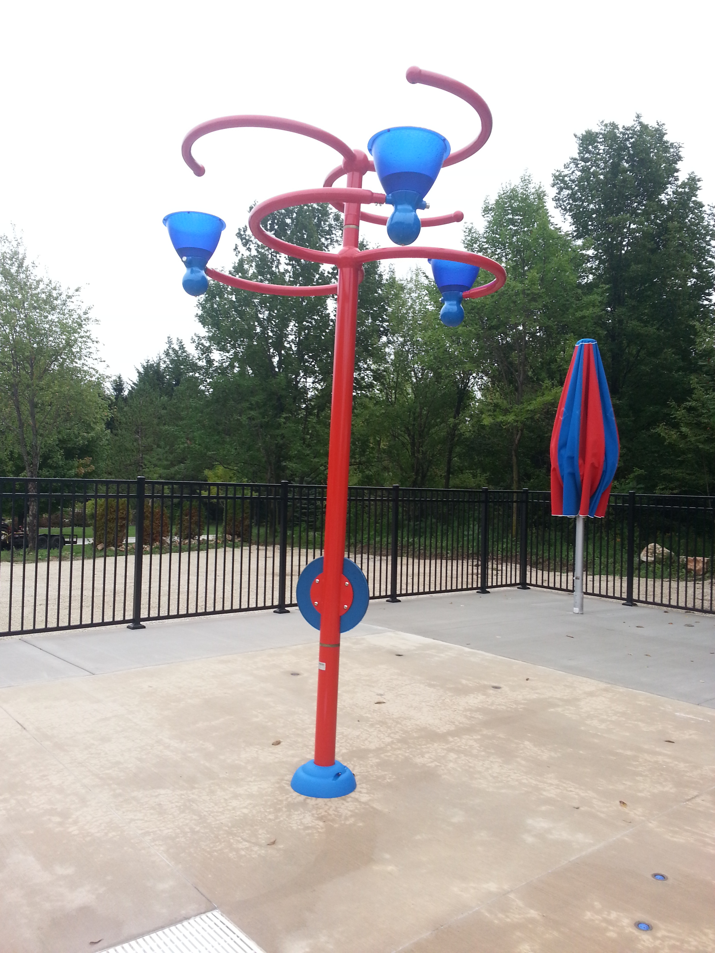 Outdoor plash pad at Quietwoods South Camping Resort in Brussels, WI