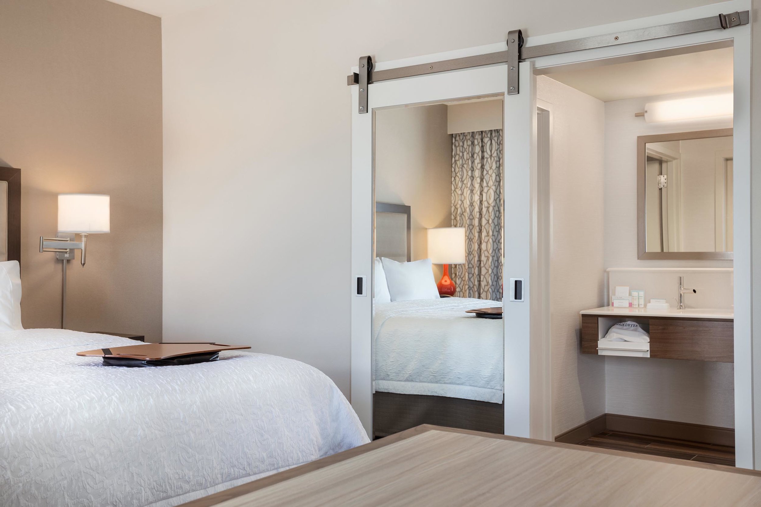 Bedroom in the Hampton Inn & Suites in West Des Moines, IA