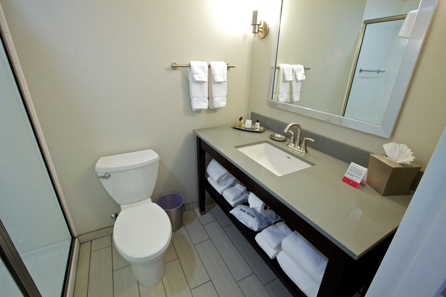 Bathroom in the guest rooms in the Prairie Meadows Resort and Casino in Altoona, IA