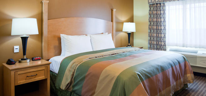 Bedroom in the Souris Valley Suites in Minot, ND