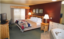 Bedroom at the Three Bears Resort in Warren, WI