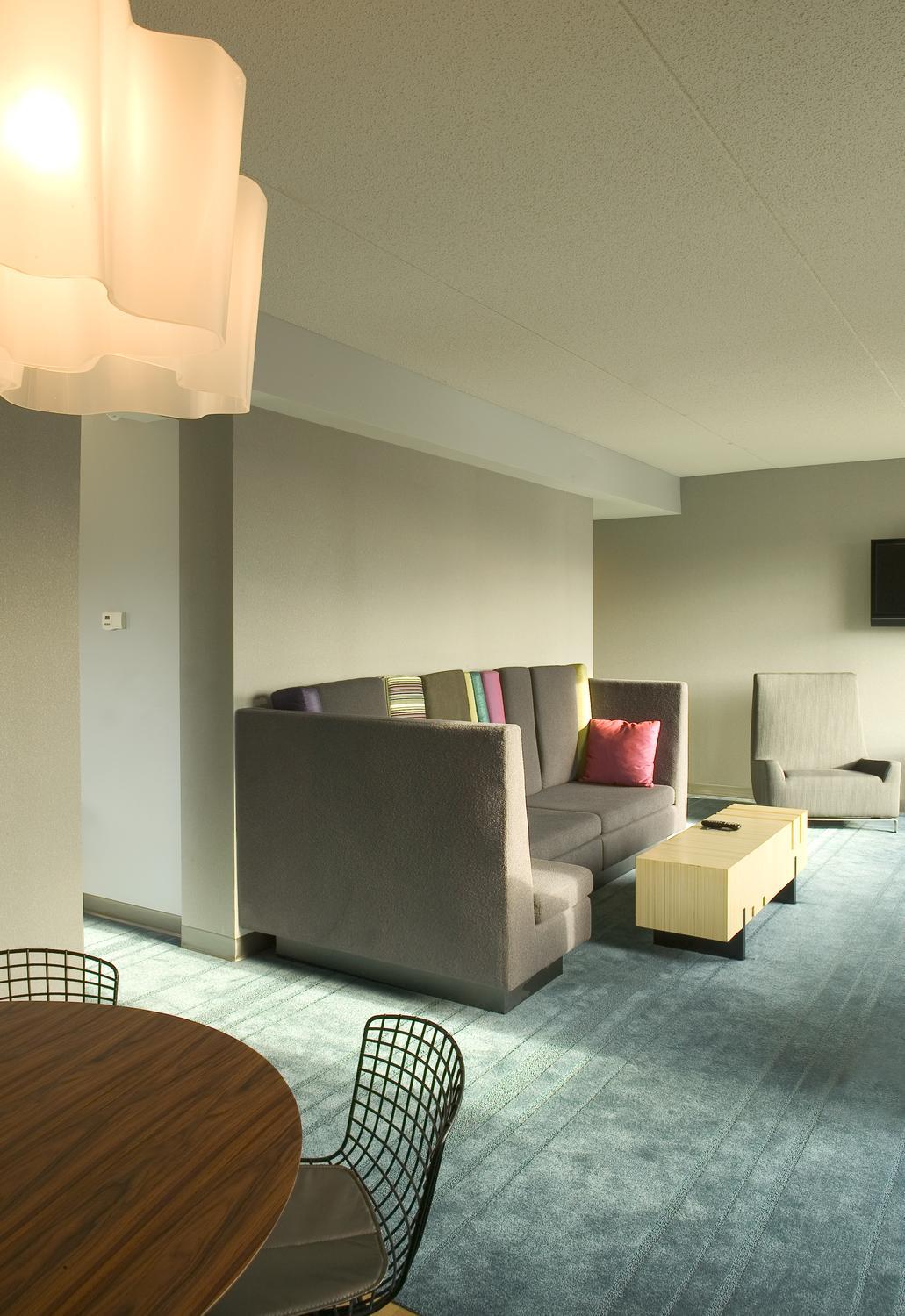 Living room seating area in a guest room in the Aloft Hotel in Minneapolis, MN