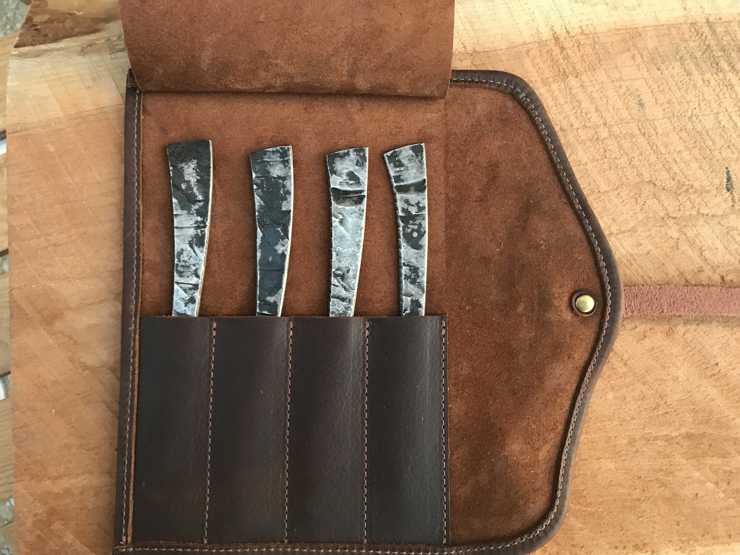 1095 Steak Knives in Leather Roll