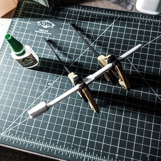#Repost from @compositionarts getting down and dirty with our reversible cutting mat!
.
Two halves of retro toothbrush study being glued.
⚪
.
.
.
#alvindrafting #draftingtools #drafting #draft #draw #drawing #drawingtools #architect #architecture #architecturestudent #architecturedrawing #architecturedesign #architecturesketch #render #rendering #architecturerendering #sketch #sketching #sketchingtools #sketchbook #art #artist #architectural #architectsofinstagram #design #designer #architecturestudent