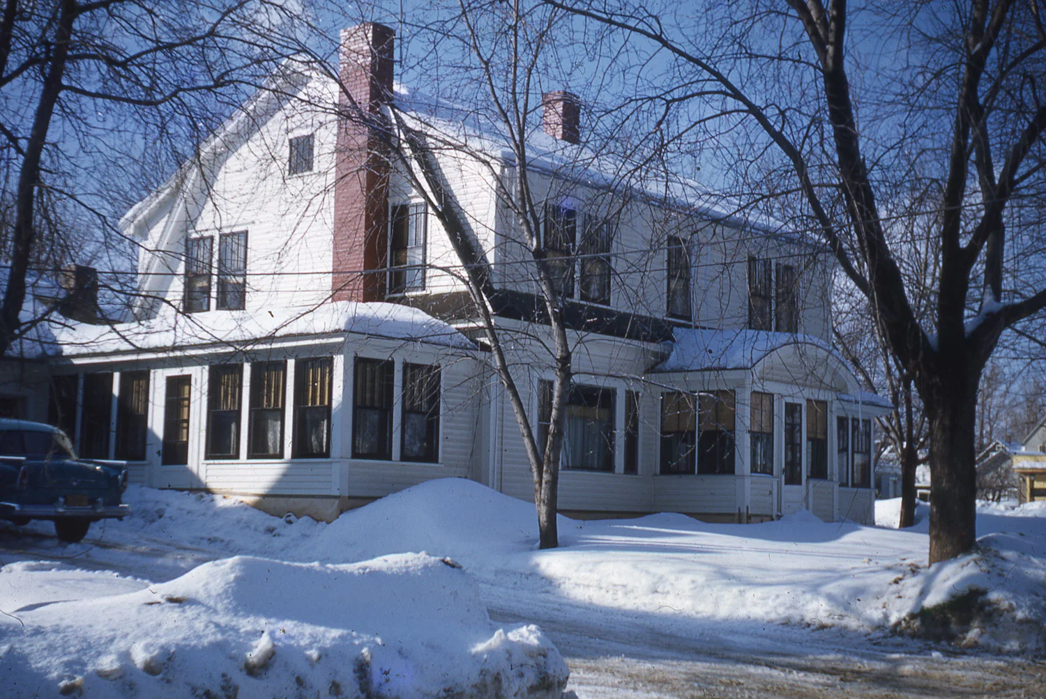 img023.jpg