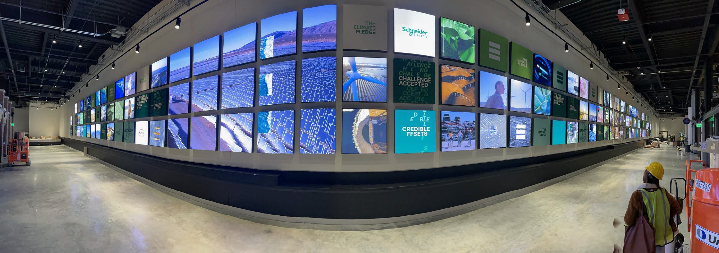 06 - East Signature Wall.PNG