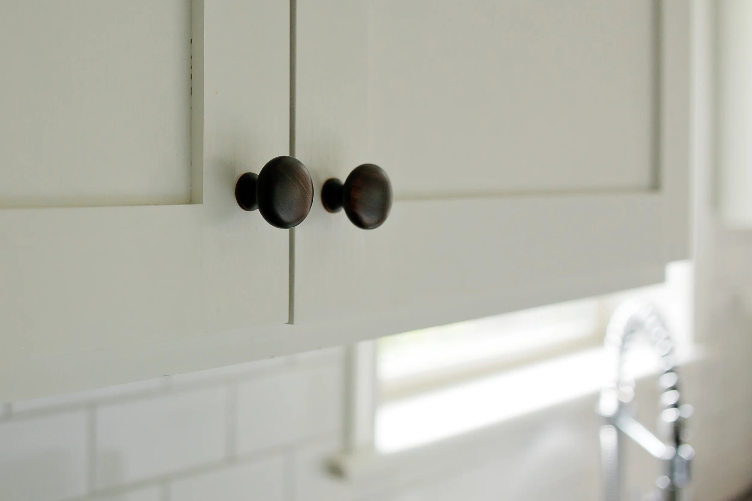 WhiteKitchen-013.jpg