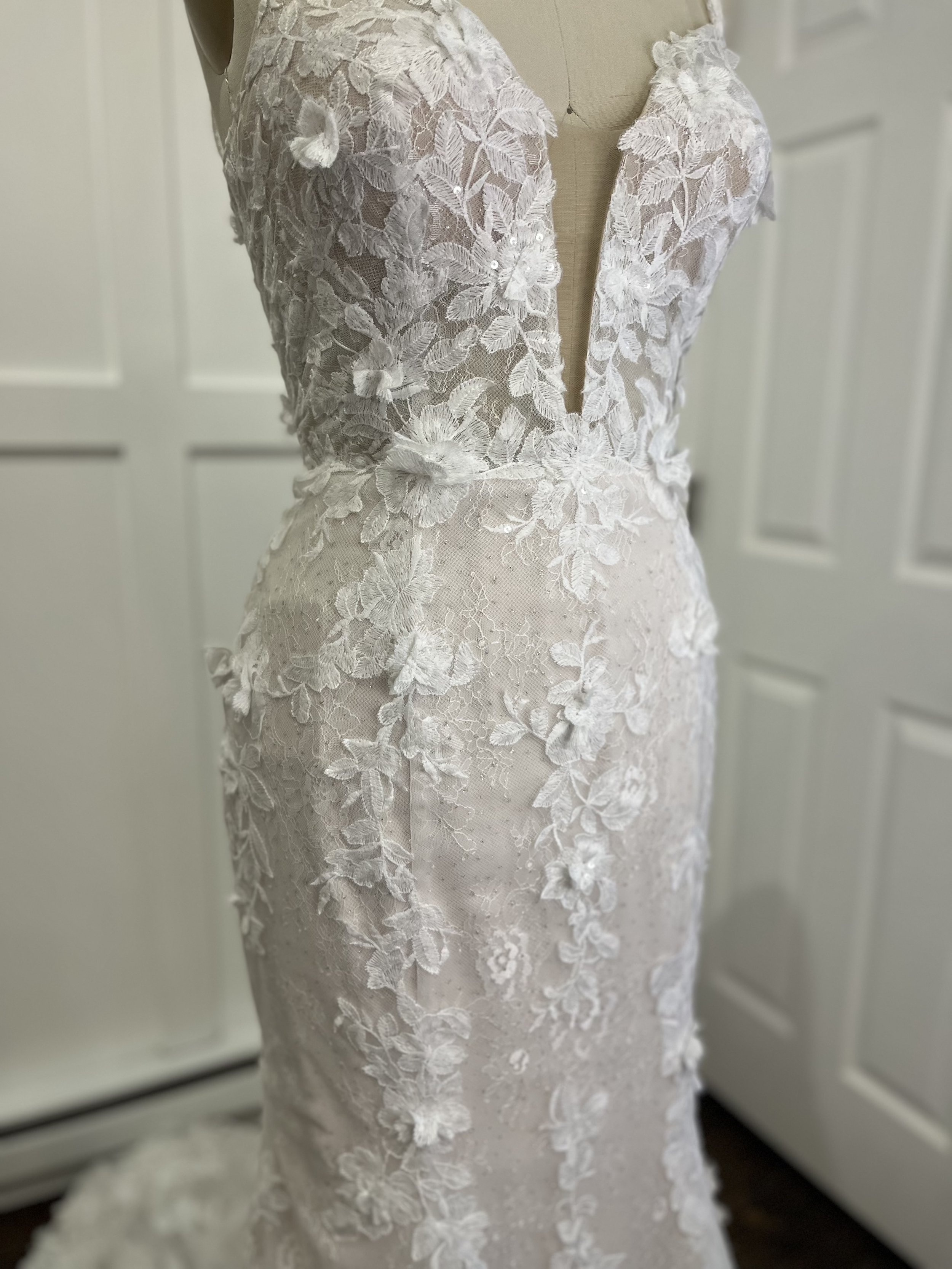 Madi Lane Sasha Wedding Gown Lace Detail