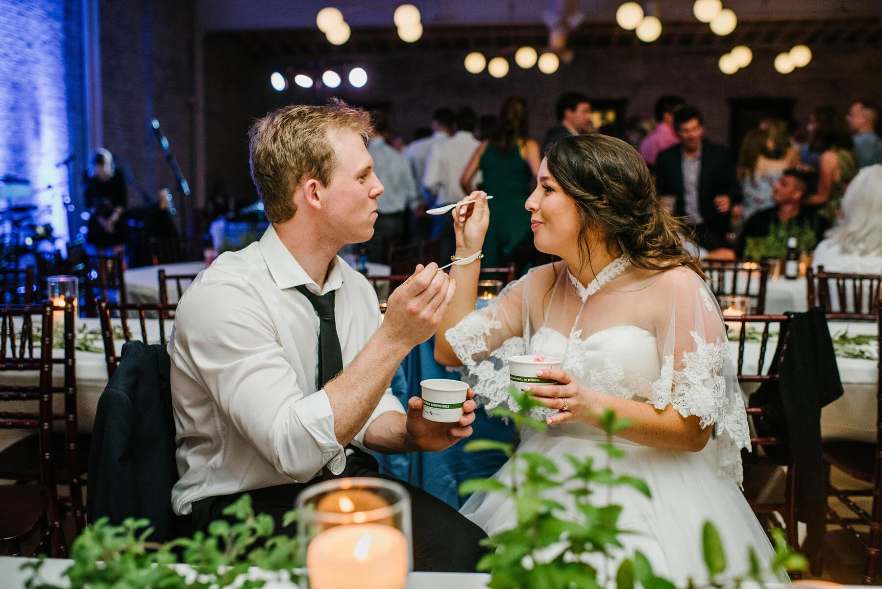 Clair-Jury-reception-icecream-love-hunters.jpg