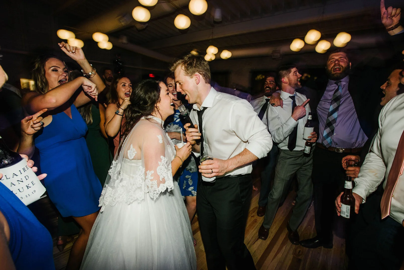 Claire-Jury-Luke-reception-singing-love-hunters.jpg
