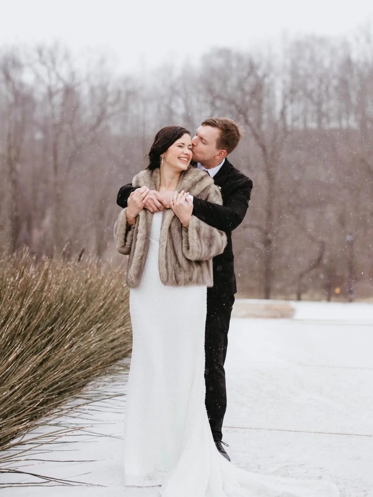 This sweet bride said &ldquo;I do&rdquo; during the last big snow storm and today the last of that snow melted in my backyard so I thought today would be a good day to post these!

&bull;&bull;&bull;
📸- @erinchapmanphoto
CC Bride @giamarieb
Ryan Dre