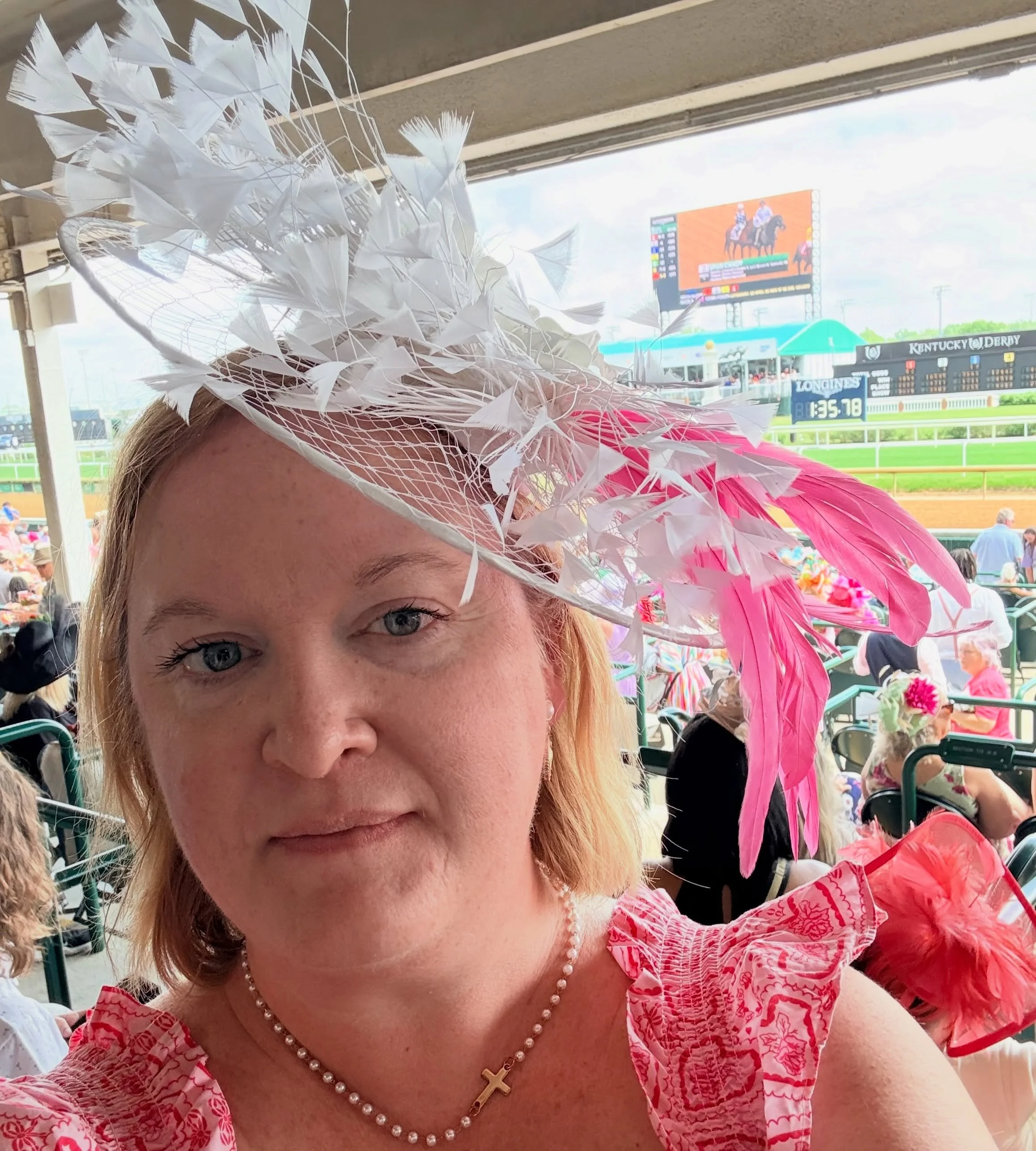 502&rsquo;s Day at the races to kick off another exciting Derby Week! Are there any Couture Closet Brides (past or present) here today? DM a photo of you in your hat and tell me what year you were (or are) a CC Bride! 🤍 Bonus points if you are weari