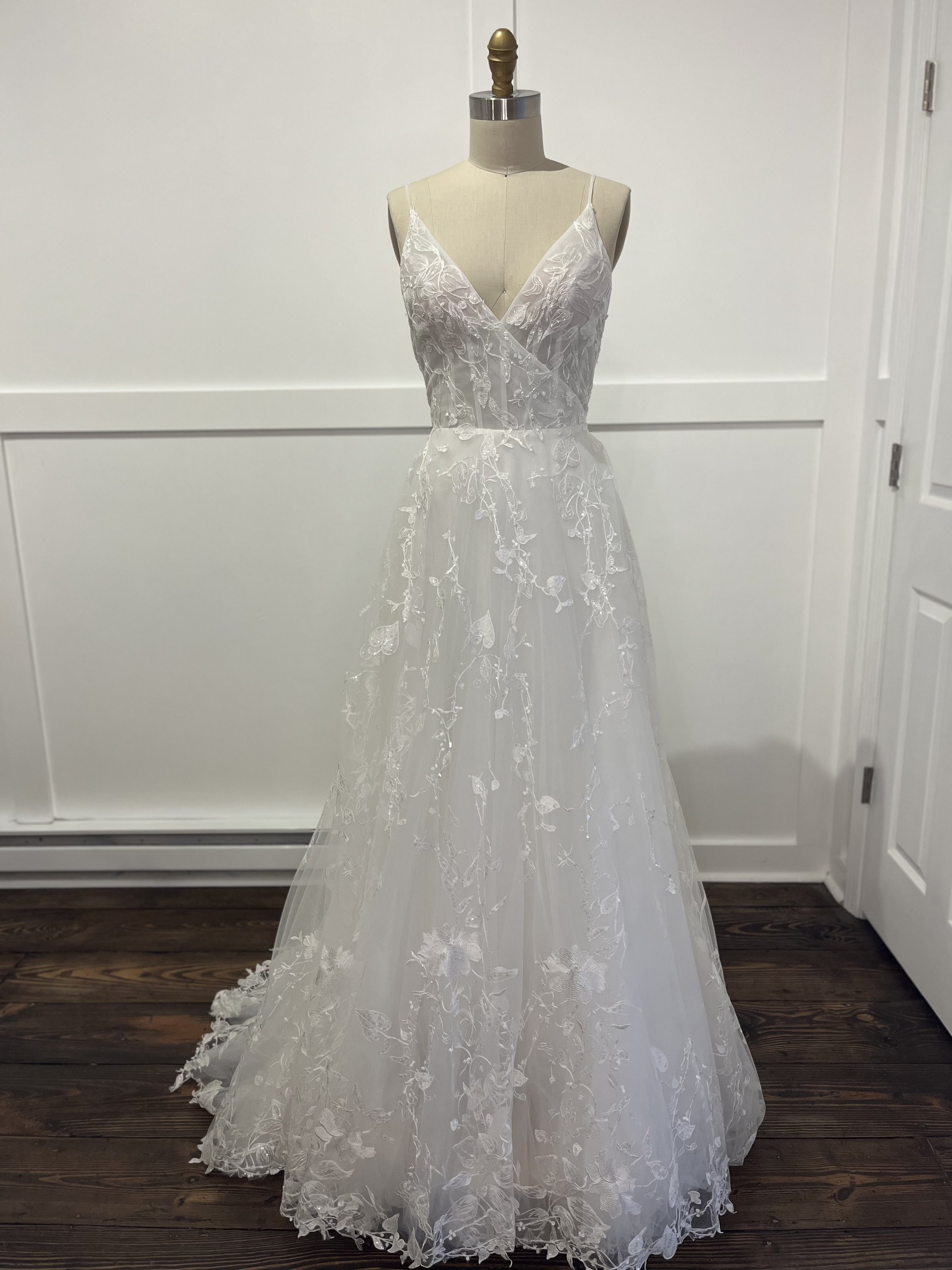 Lis Simon Nigella Wedding Gown