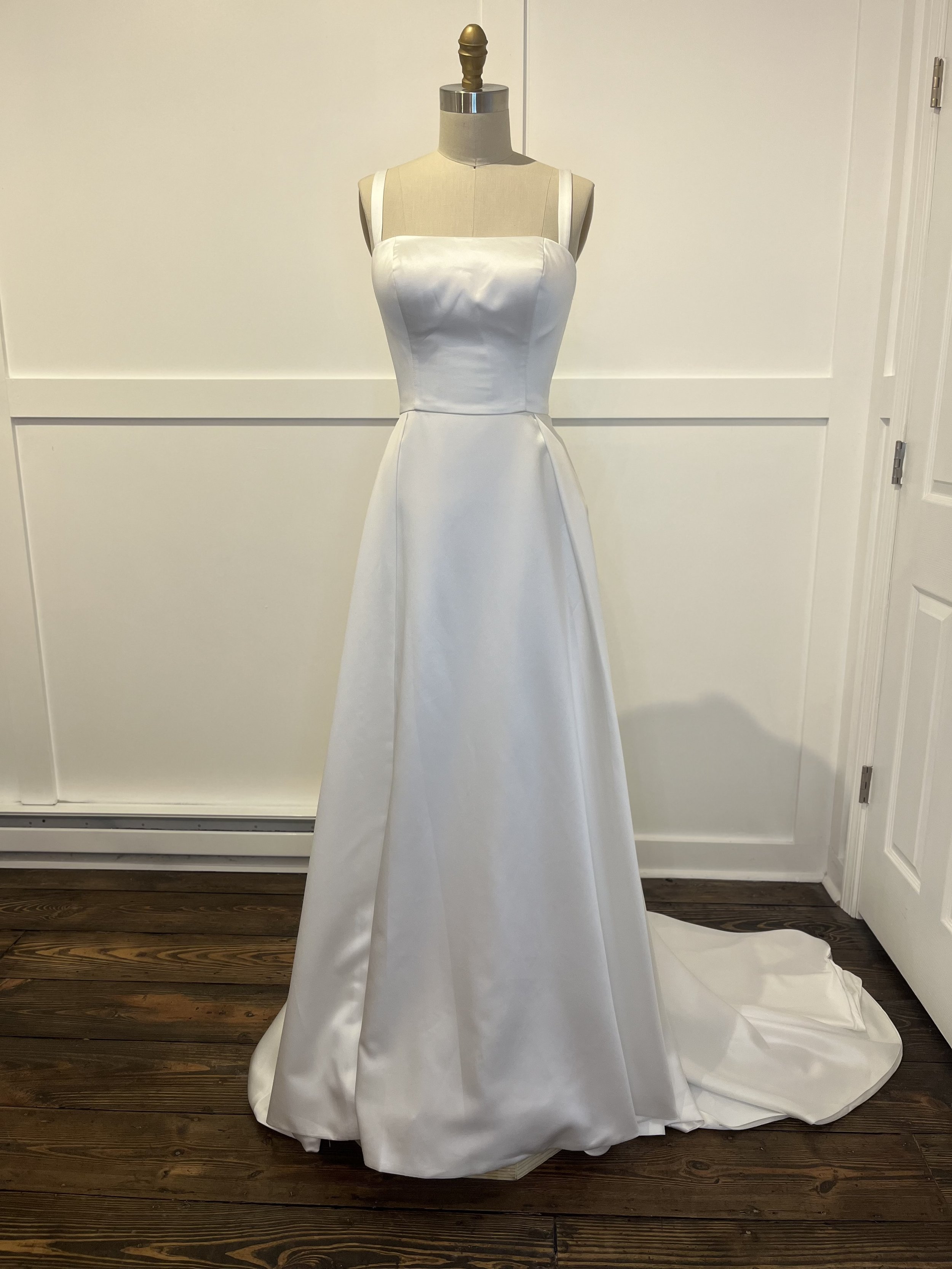 Madi Lane Tirra wedding gown.
