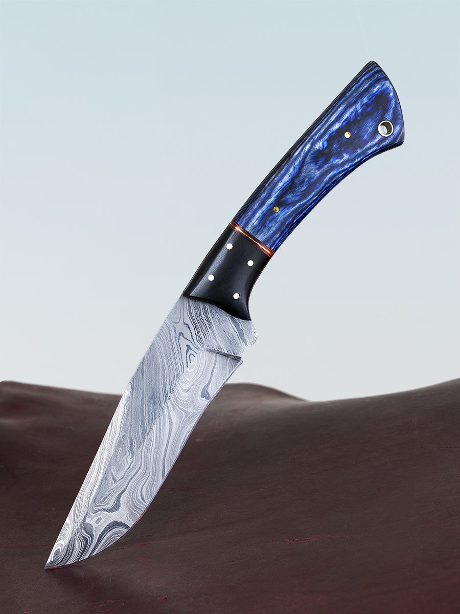 Knife-006-FPO copy.jpg