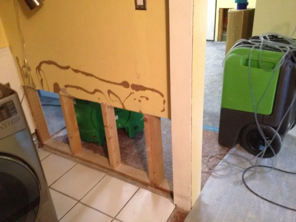 I don't think that's how drywall is supposed to be installed....