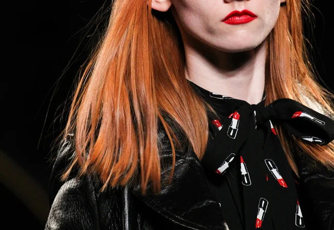 saint-laurent-fall-winter-2015-lipstick-print2.jpg
