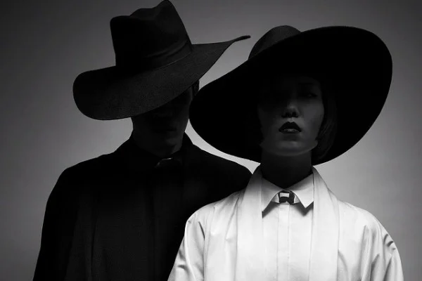 FASHION, LAW & BUSINESS We exist to bridge the gap between fashion, law and business