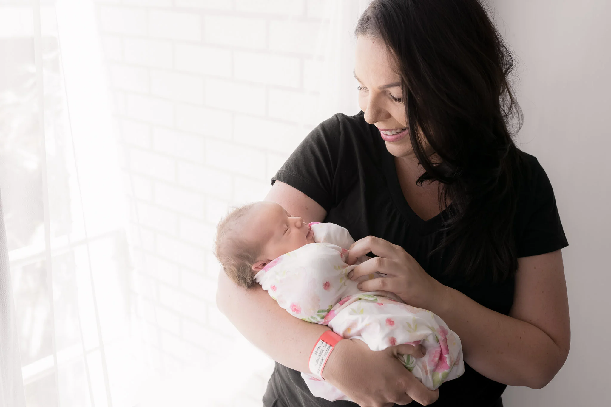 Maggie's first glimpse-20.jpg