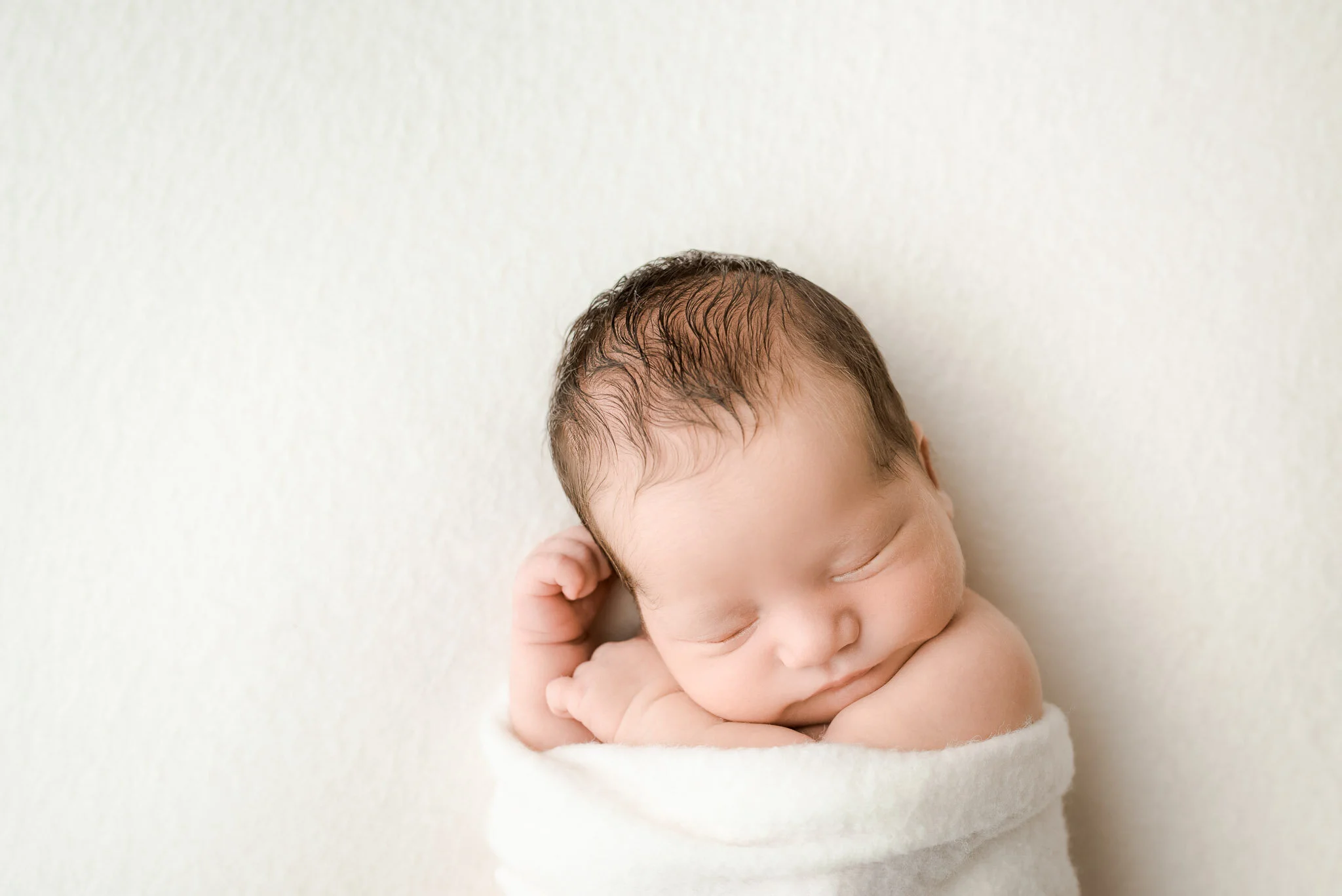 Asher newborn-2.jpg