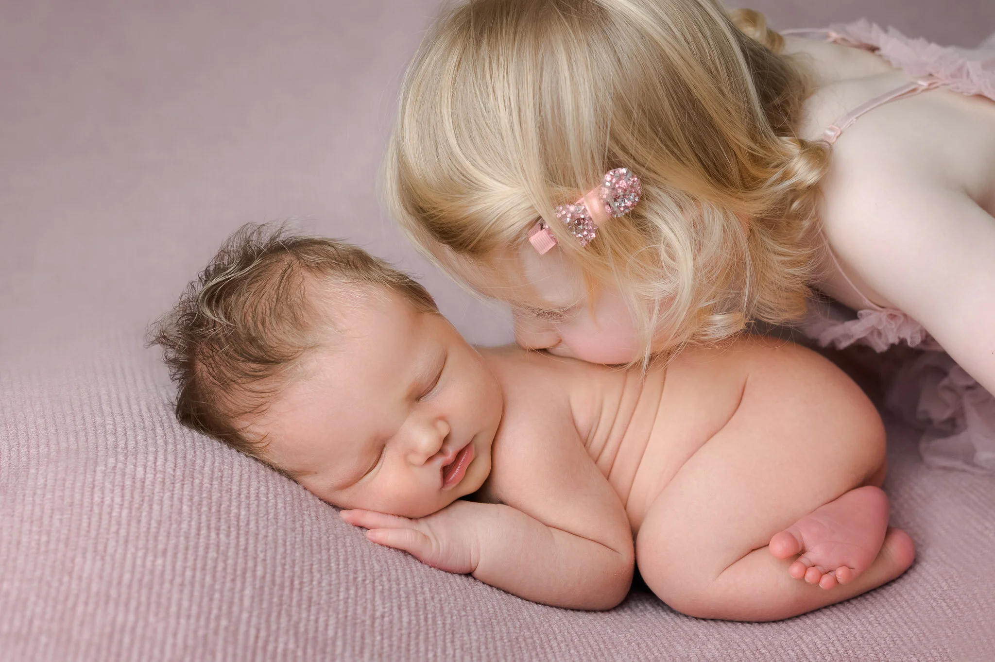 Elena newborn-26.jpg