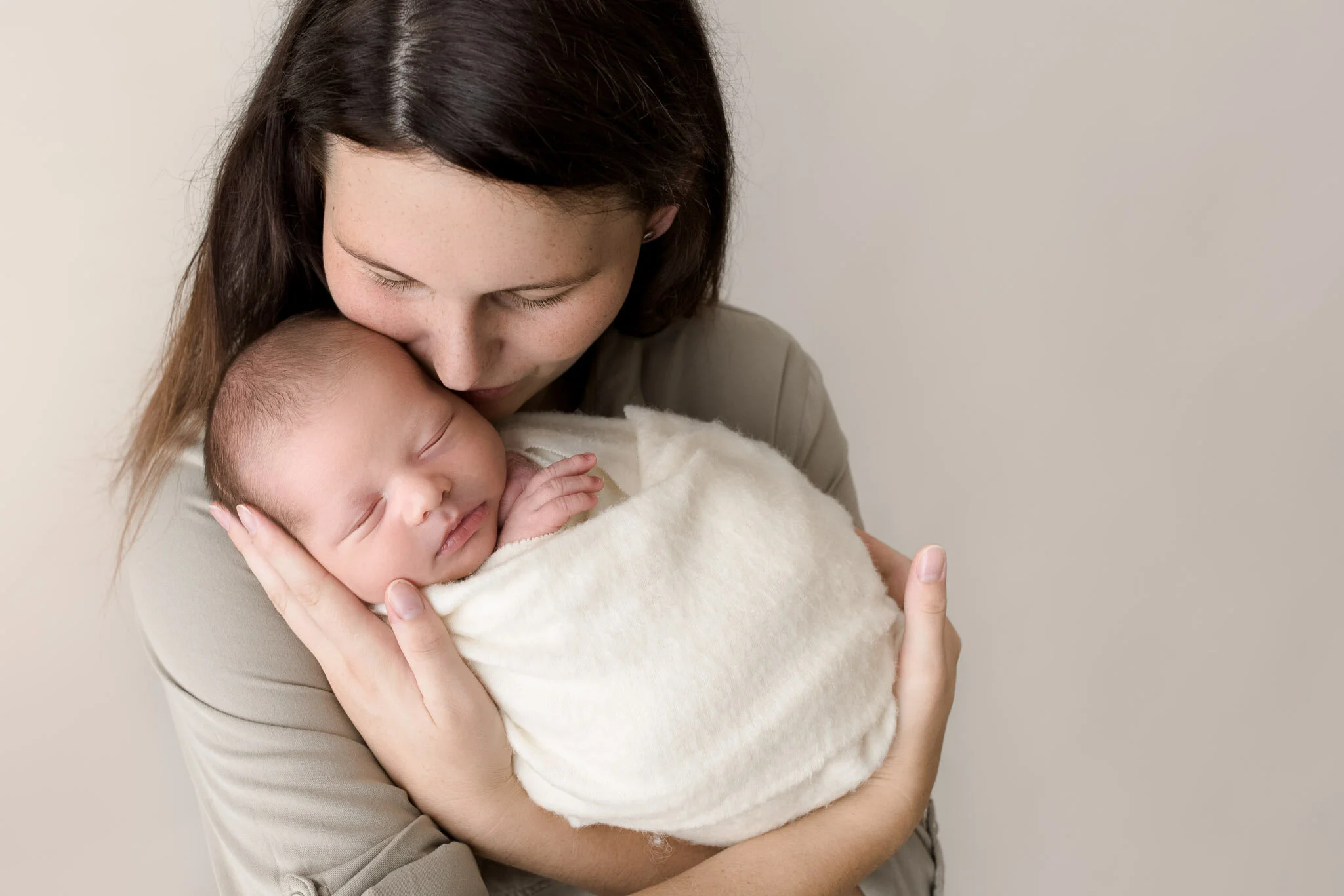 Kobe newborn-7.jpg