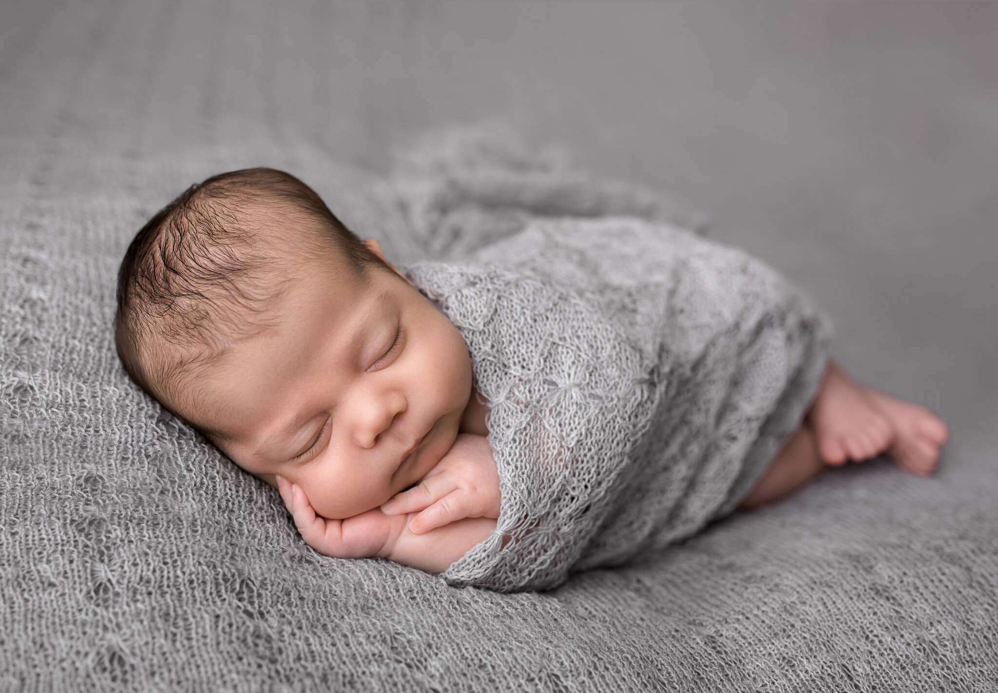 Alex 4 weeks-8.jpg