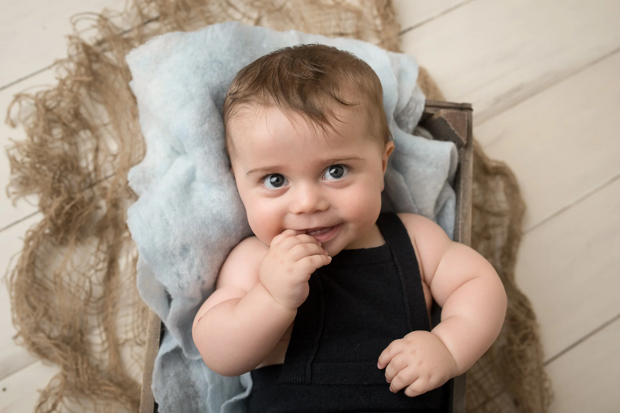 Alex 6 month session-12.jpg