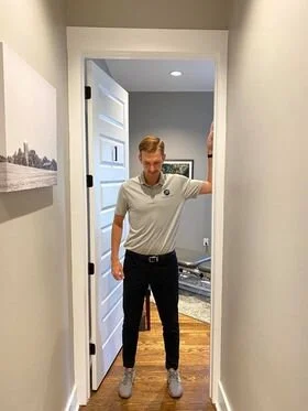 (#20)-Doorway/Corner Pec Stretch