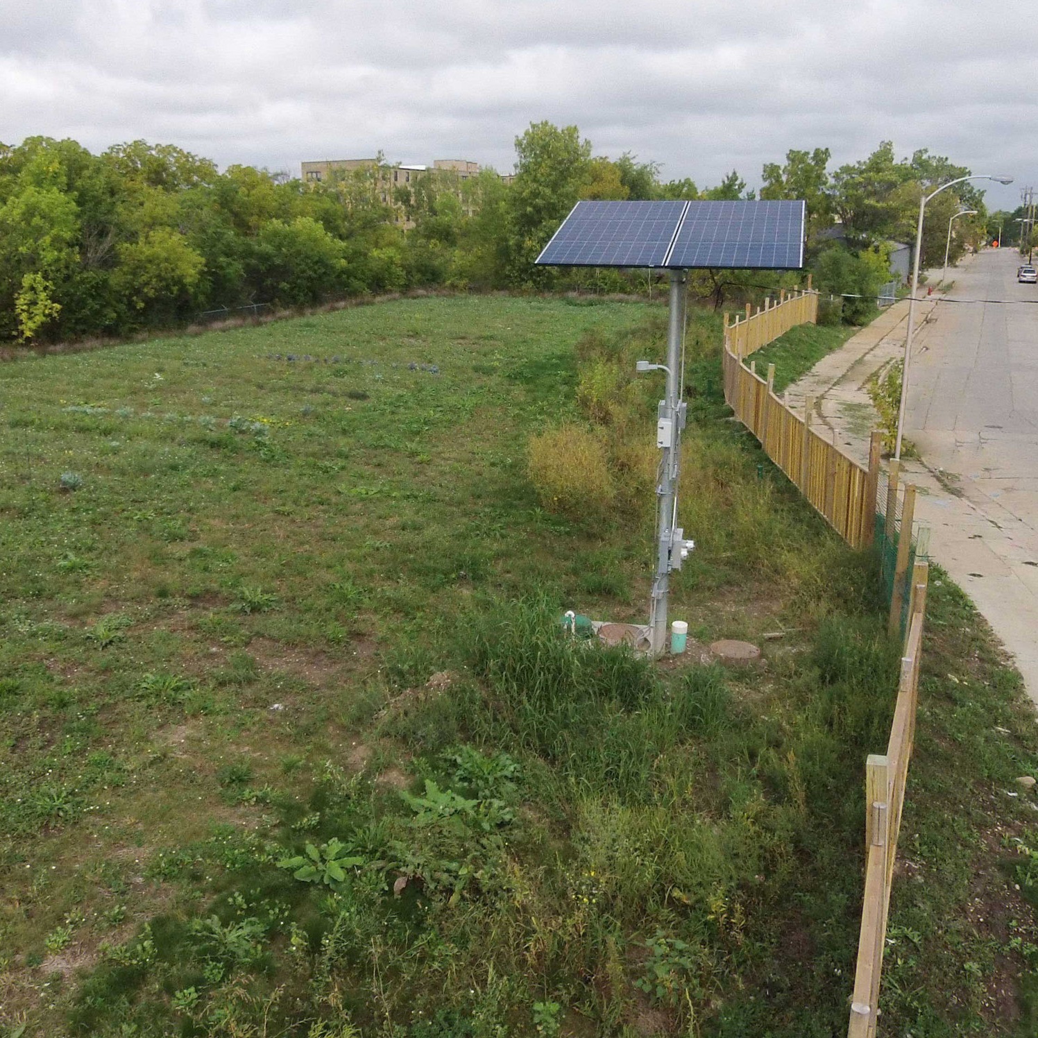30th+Street+Farm+drone+-+solar.jpg