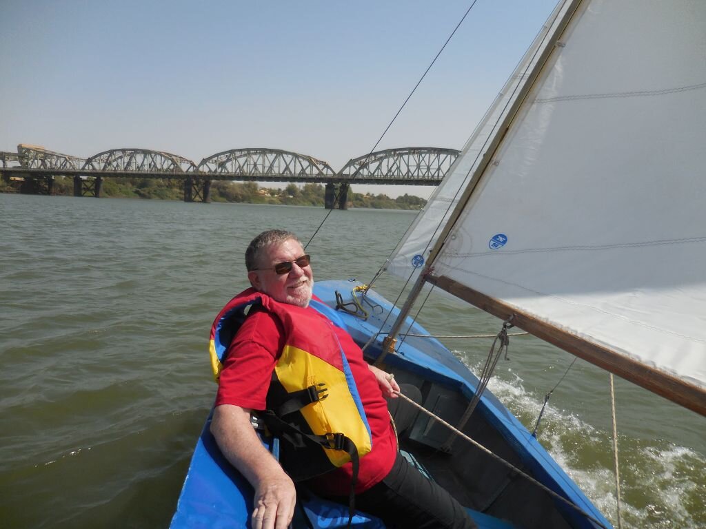 David sailing on the Nile.JPG