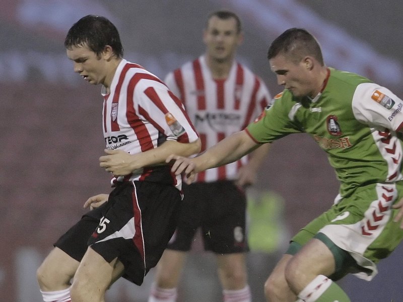 Darren Murphy in action for Cork City