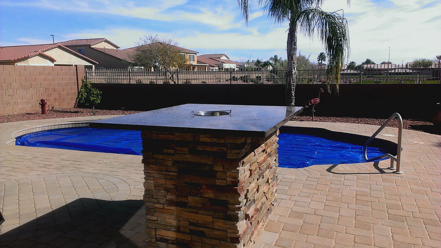 pooldeck3.jpg