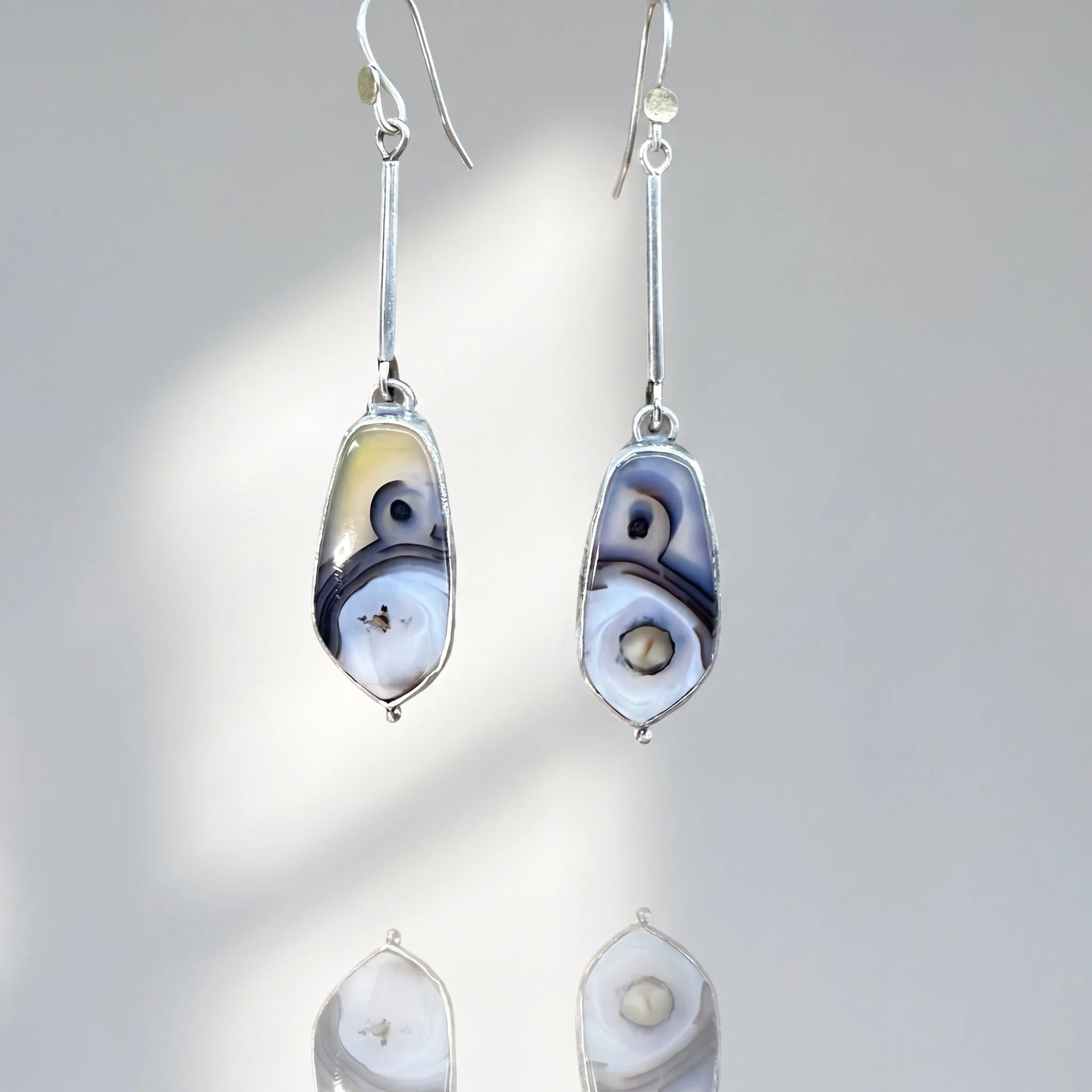 Montana dangle earring sasik.jpg