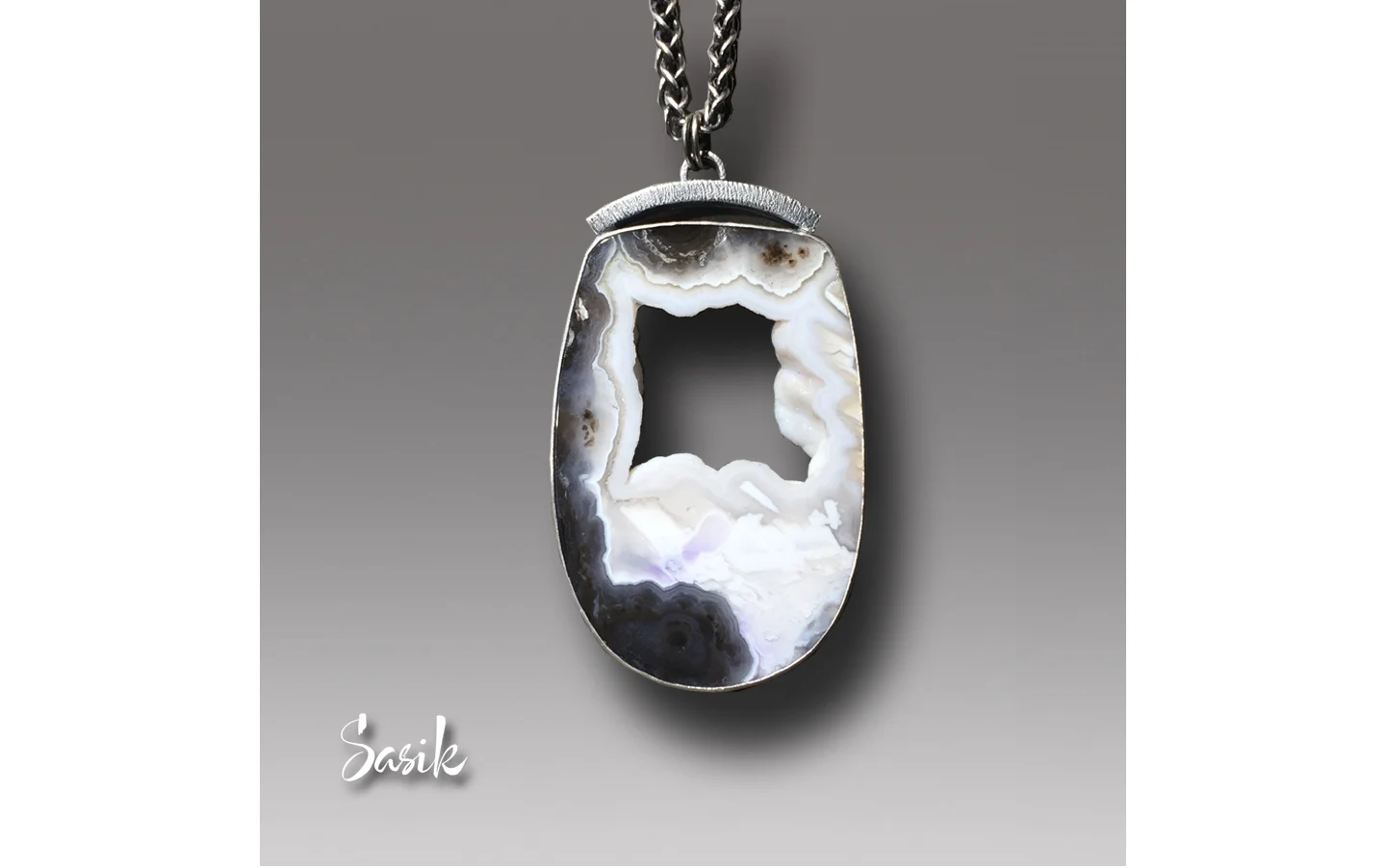 PIRANHA PENDANT