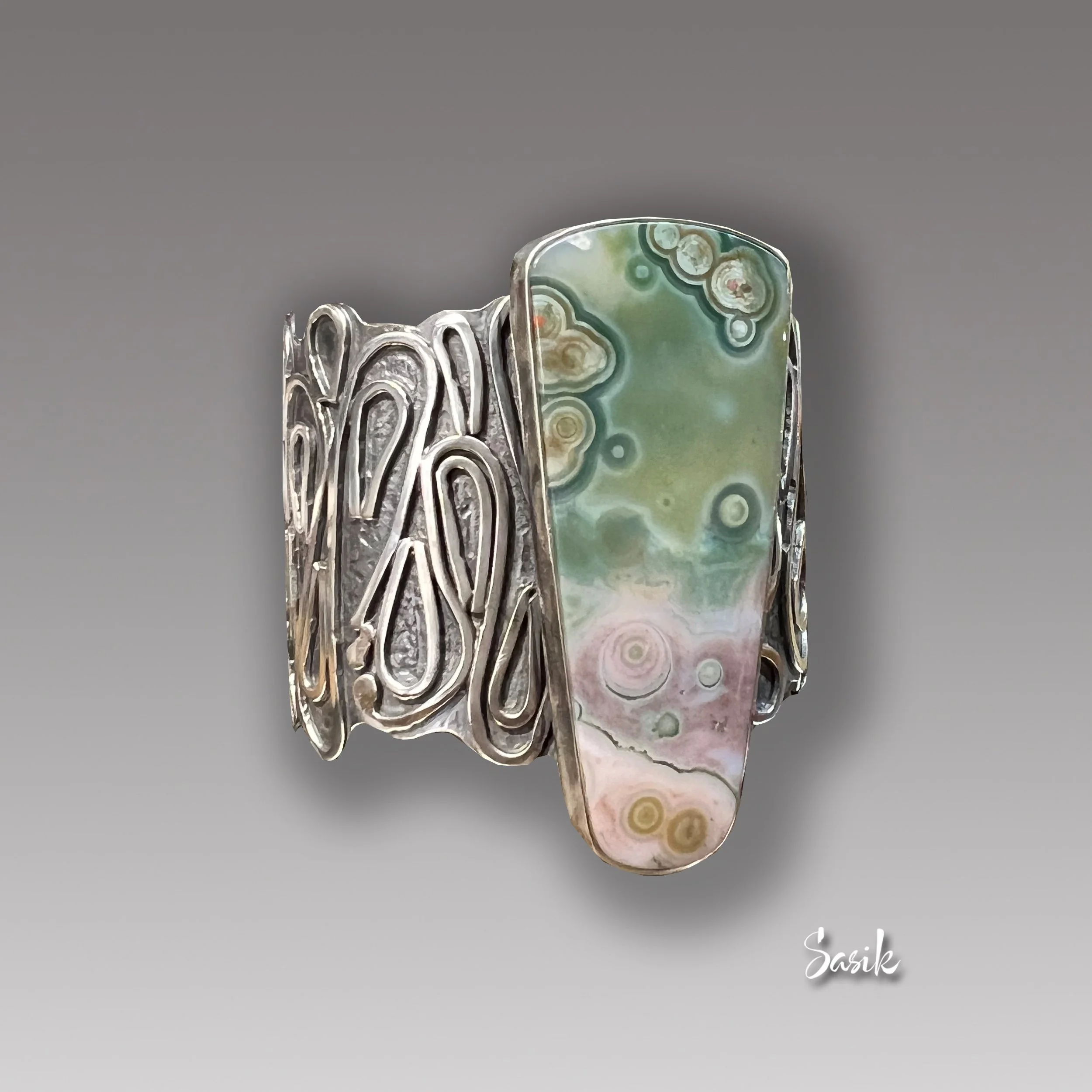 PINK AND GREEN OJ CUFF SASIK SASIK.jpg