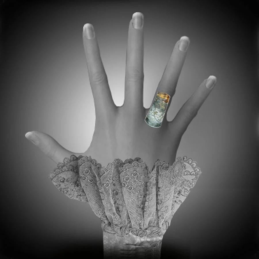 SCENIC MORRISONIT HAND.jpg