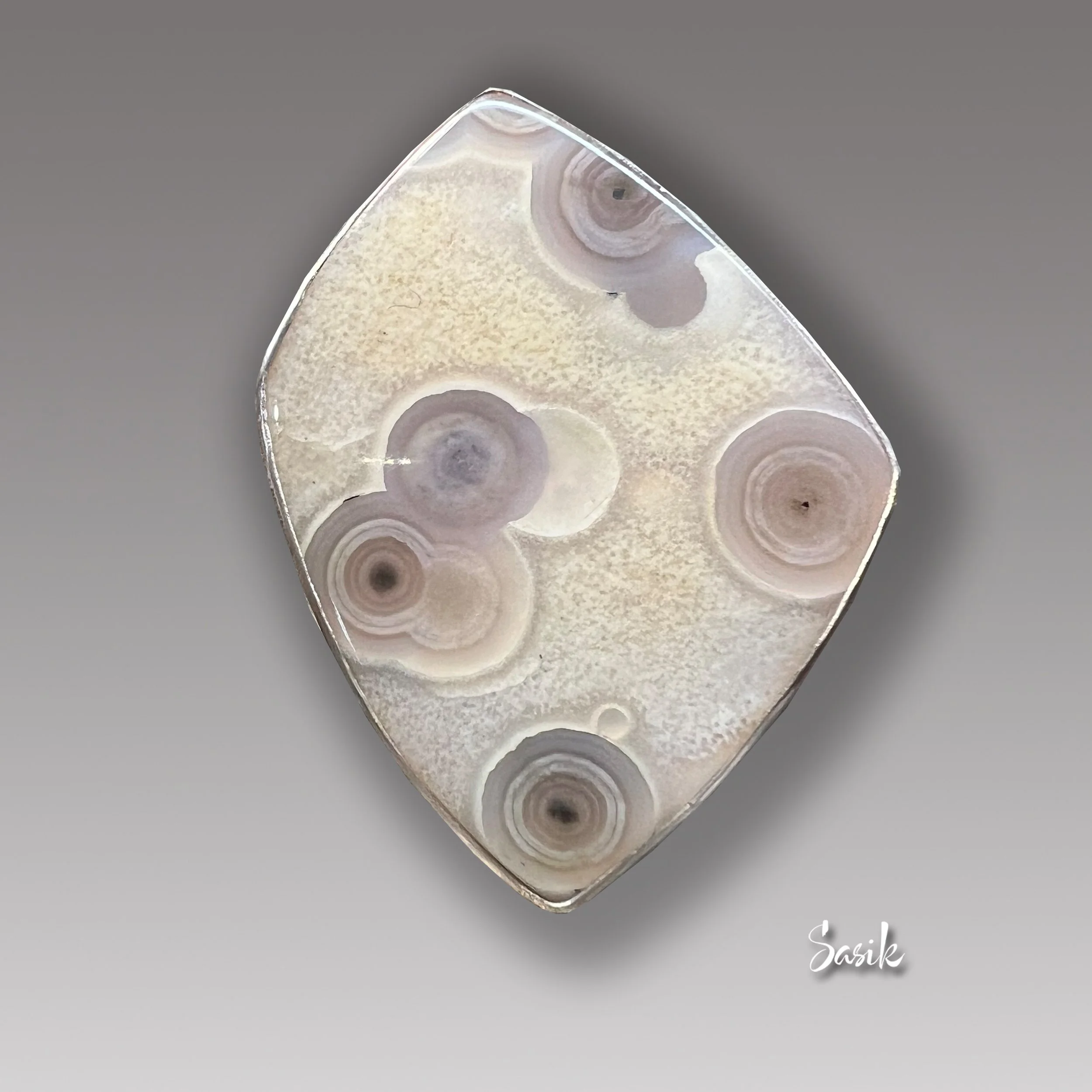 FLOATING ORBS SASIK.jpg