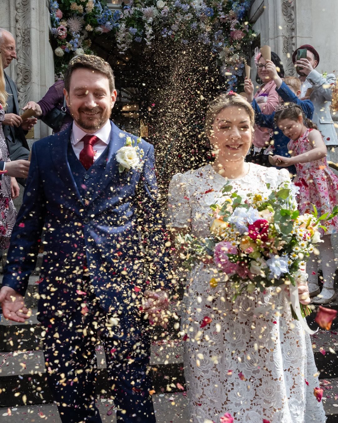 A Friday weddding in London for Fred &amp; Charlotte on what was a beautiful spring afternoon🤍

Registry: @marrymeinchelsea 
Venue: @thegrangeealing
Dress: Self Portrait
Flowers: Blakes Florist @blakesflorist_2021
Hair and MuA: Pam Wrigley @weddingm