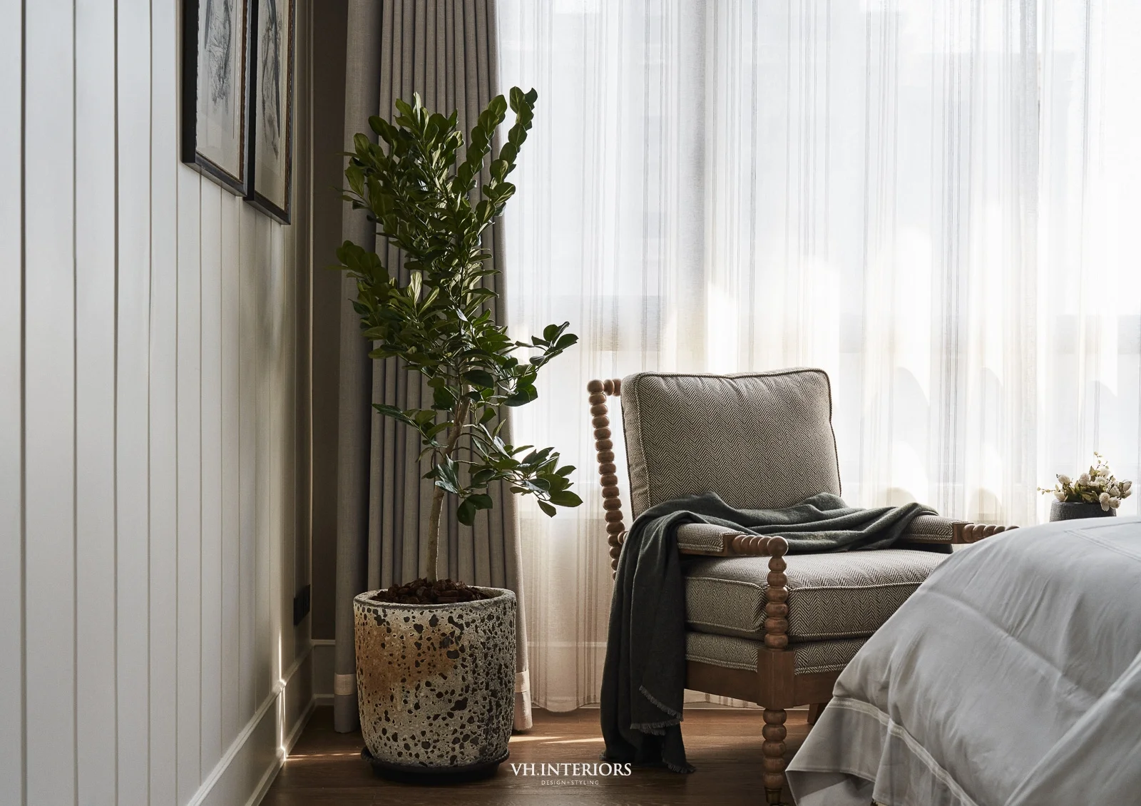 VH_ApartmentWithDog-490.jpg