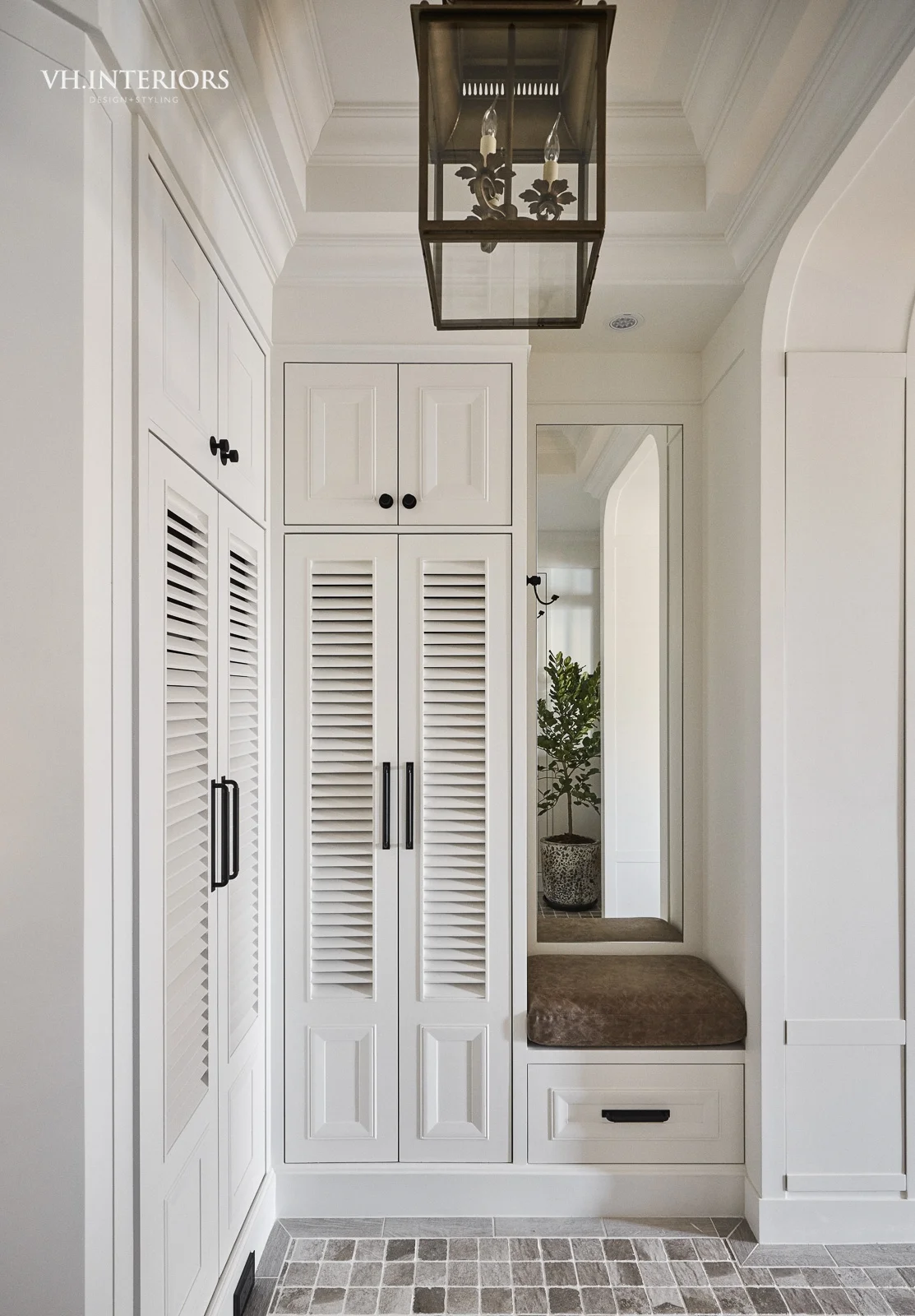 VH_ApartmentWithDog-604.jpg